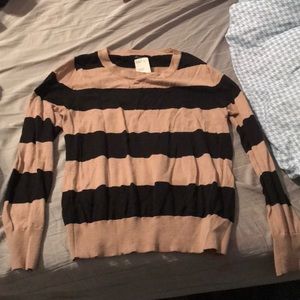Black and Tan sweater 💥 (3 for 20)